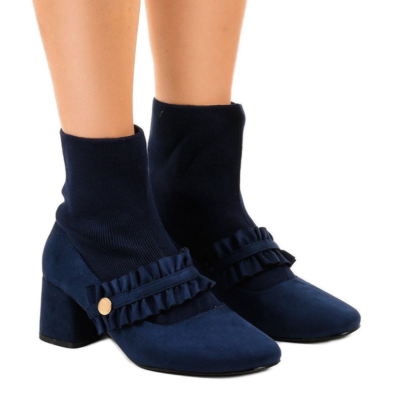 Sapatilhas de veludo azul marinho no posto JM8118Y