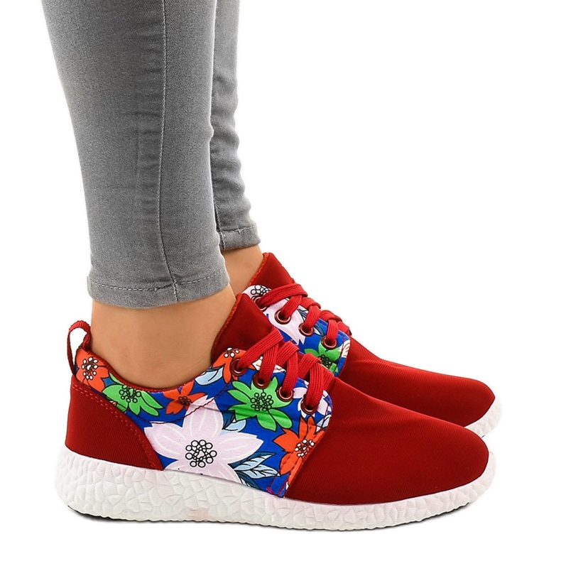 Tênis esportivos vermelhos 623 multicolorido