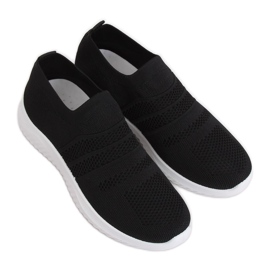 Sapatos esportivos pretos NB331P