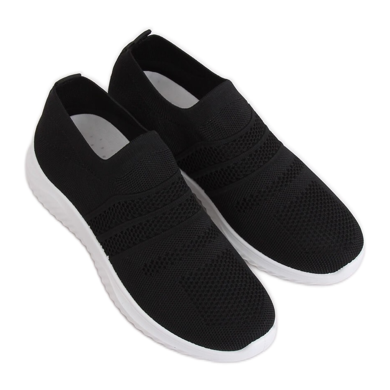 Sapatos esportivos pretos NB331P