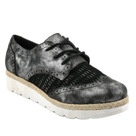 Sapatos pretos de cunha S17