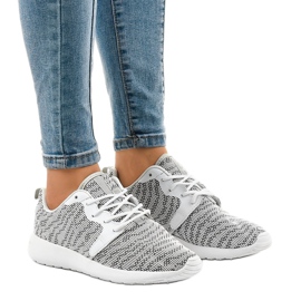 Calçados esportivos femininos brancos 7-6875C multicolorido