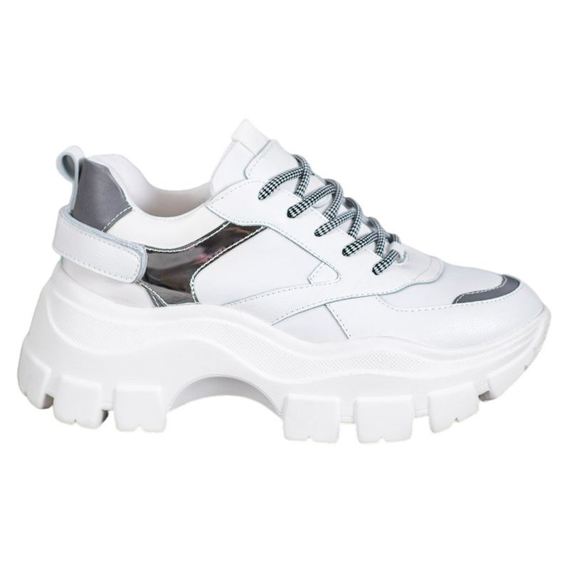 Weide Tênis brancos na plataforma