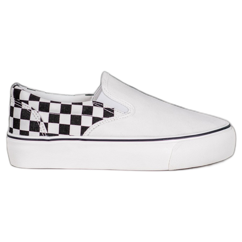 SHELOVET Slipons brancos na plataforma