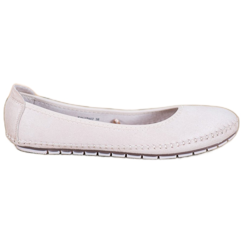 Kylie Bailarinas clássicas bege