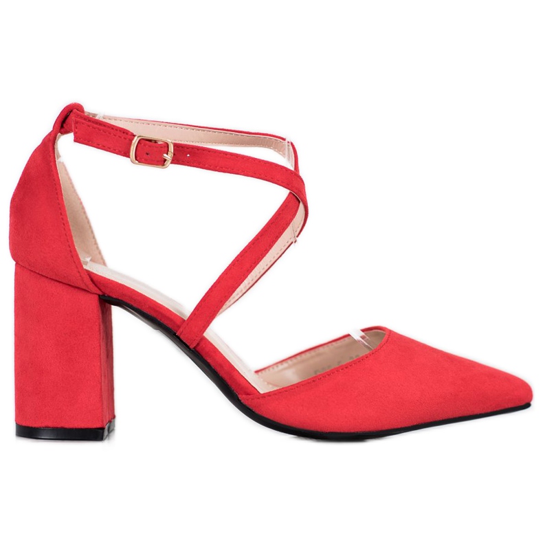 Diamantique Bombas em um pilar vermelho