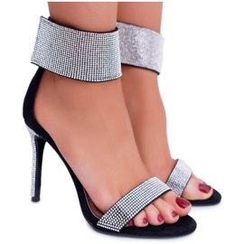 Sandálias femininas de salto alto Lu Boo com velcro preto cúbico de zircônia show