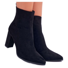 FRID Botas femininas de salto com ponta de zíper camurça preta ferol preto