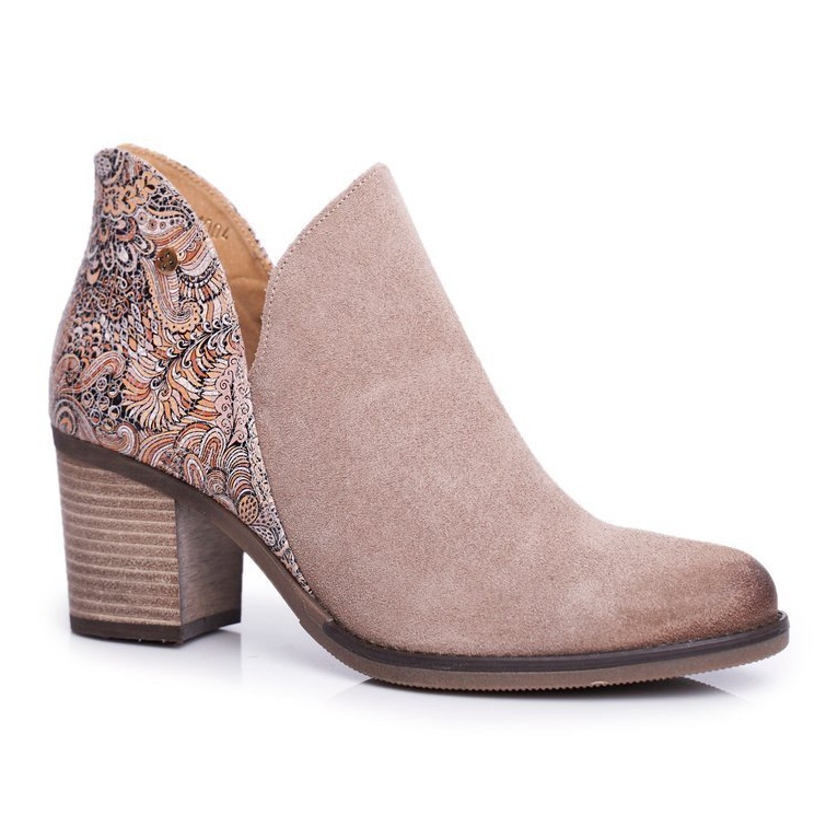 Botas femininas com salto Maciejka Spring Couro Bege 04492-04