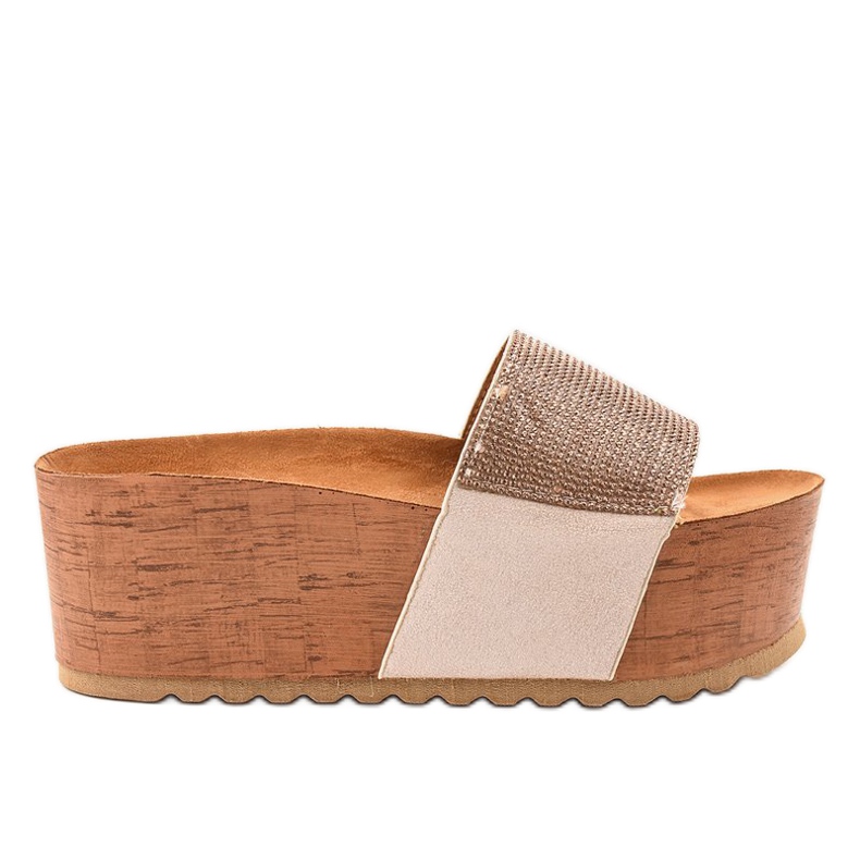 Chinelos bege na plataforma 77-99