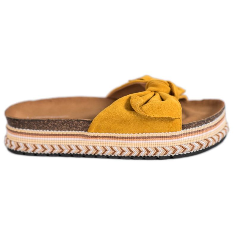 SHELOVET Chinelos elegantes na plataforma amarelo