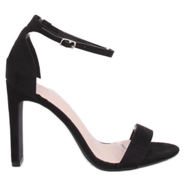 Saltos altos pretos NF-37P Preto