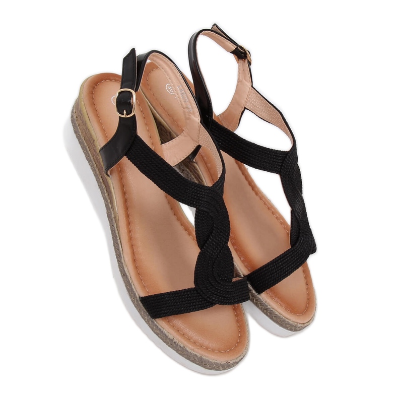 Sandálias pretas em uma cunha preta L6629 Preta preto