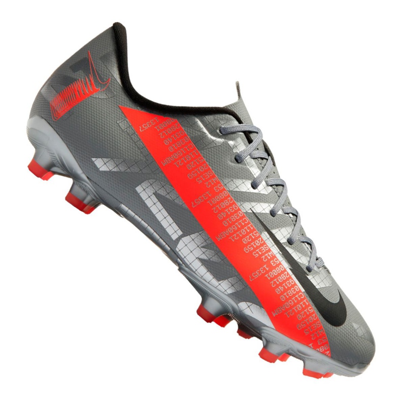 Chuteiras Nike Vapor 13 Academy Mg Jr AT8123-906 multicolorido cinza