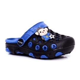 Sapatilhas infantis de espuma Crocs Macaco Preto Futebolista azul