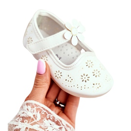 Apawwa Bailarinas infantis em Velcro Kwiatuszek White Flored branco