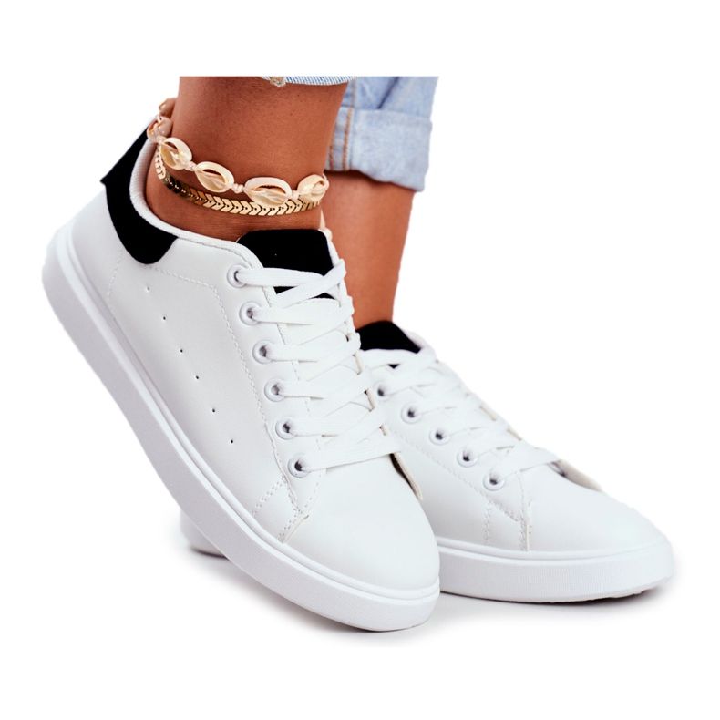 PS1 Calçados esportivos femininos brancos com salto preto Milly