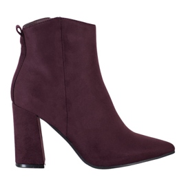 Evento Botas no Spitz roxo