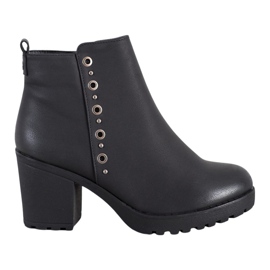 J. Star Botas pretas com enfeite preto