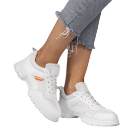 Calçados esportivos da moda brancos C051