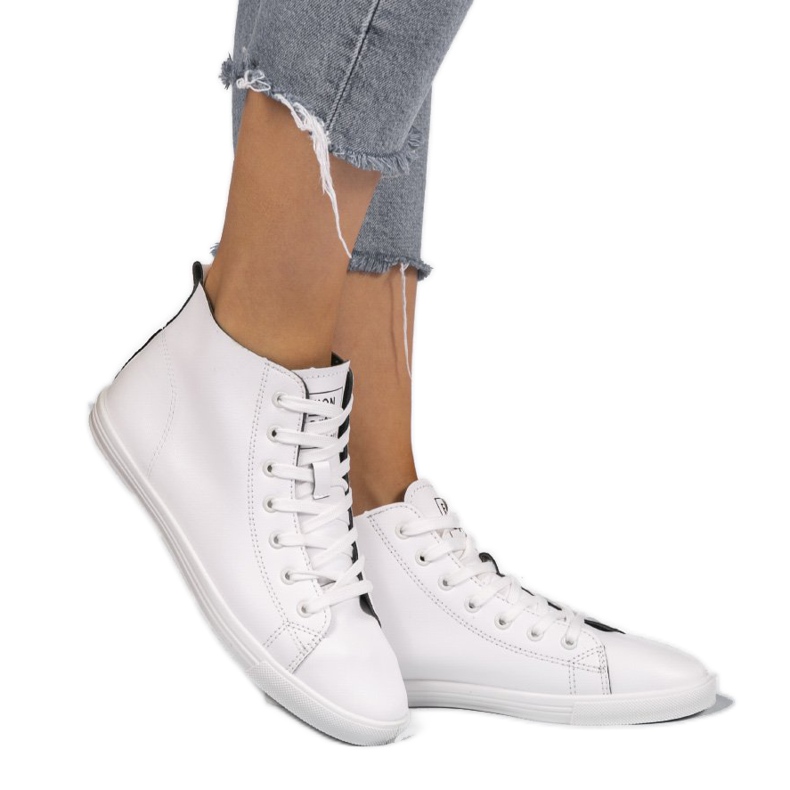 Tênis alto clássico feminino branco 9858