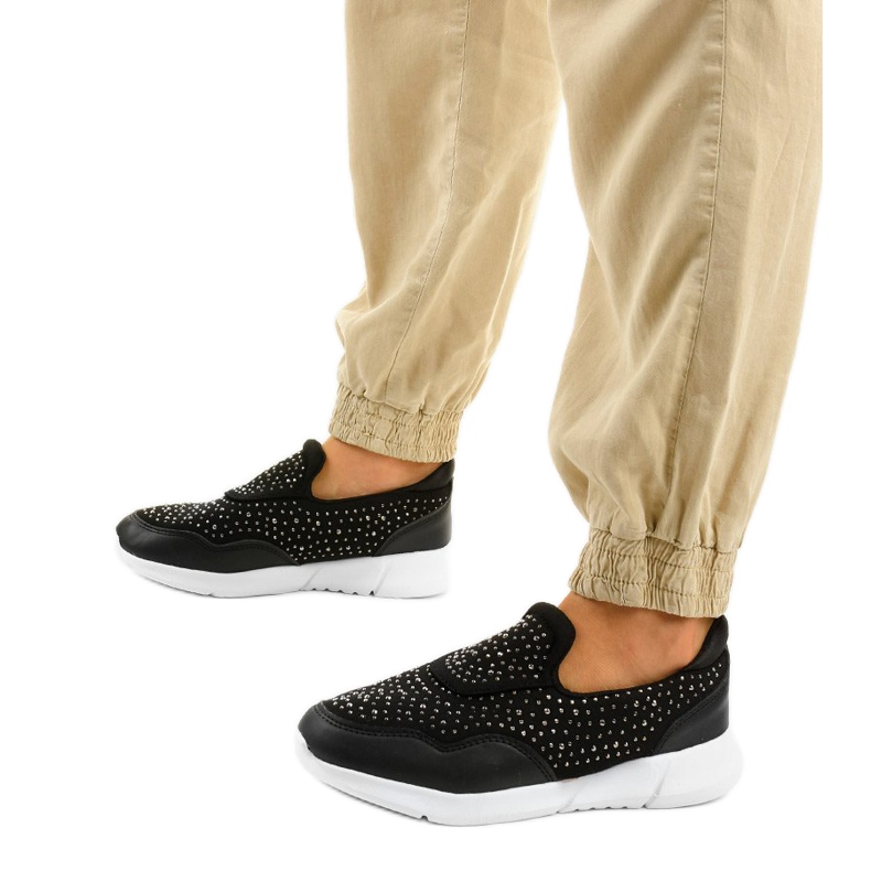 Sapatos esportivos de encaixe preto e branco B84-1