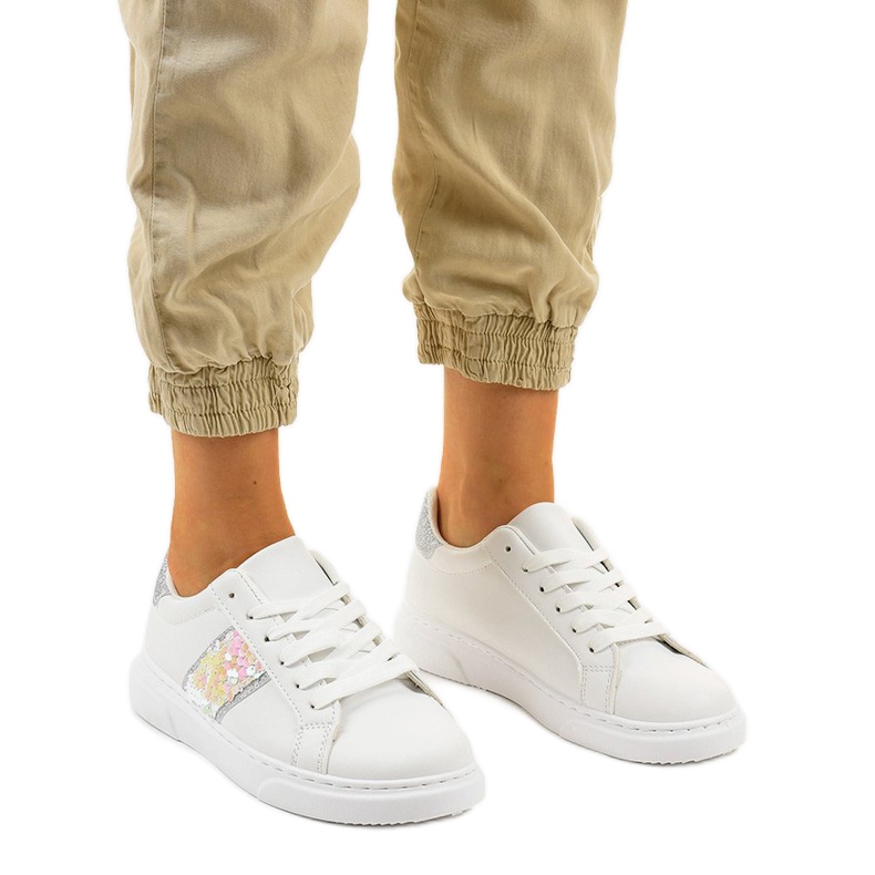 Tênis branco clássico BK929-19 prata