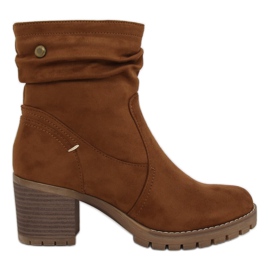 Botas marrons de salto largo QQ-02 Camel marrom