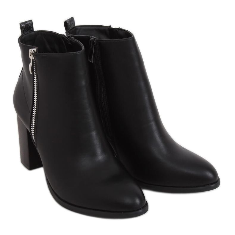 Salto alto preto clássico 688-A21 Preto