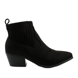Botins pretos com bordado Thosiphae