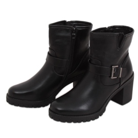 Botas pretas com salto largo E9314 Preto