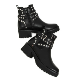 Botas pretas com tachas pretas NC1081 Pretas preto