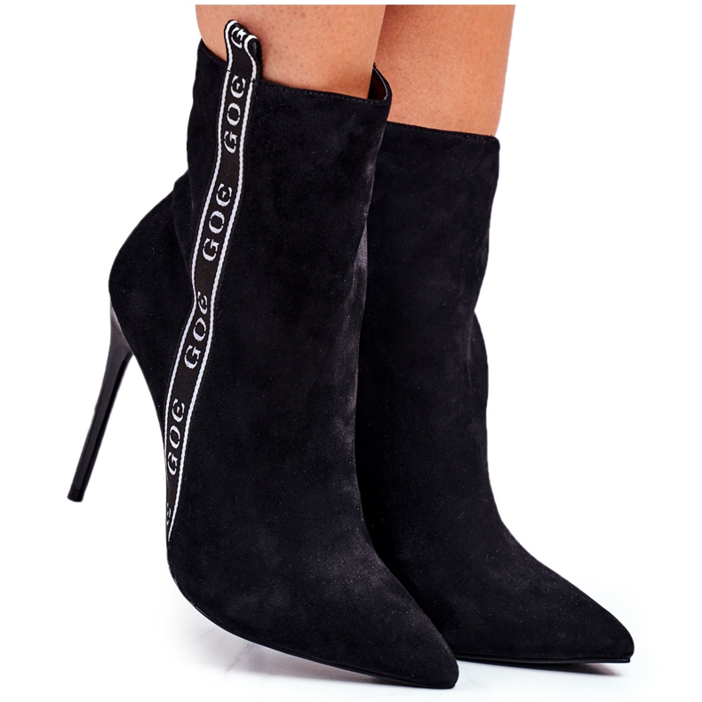 GOE Botas femininas com salto alto camurça preta GG2N3005 preto GOE Botas femininas com salto alto camurça preta GG2N3005 preto
