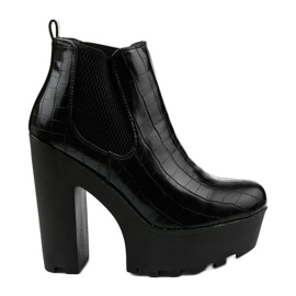 Botas pretas de cano alto no poste Zellola preto