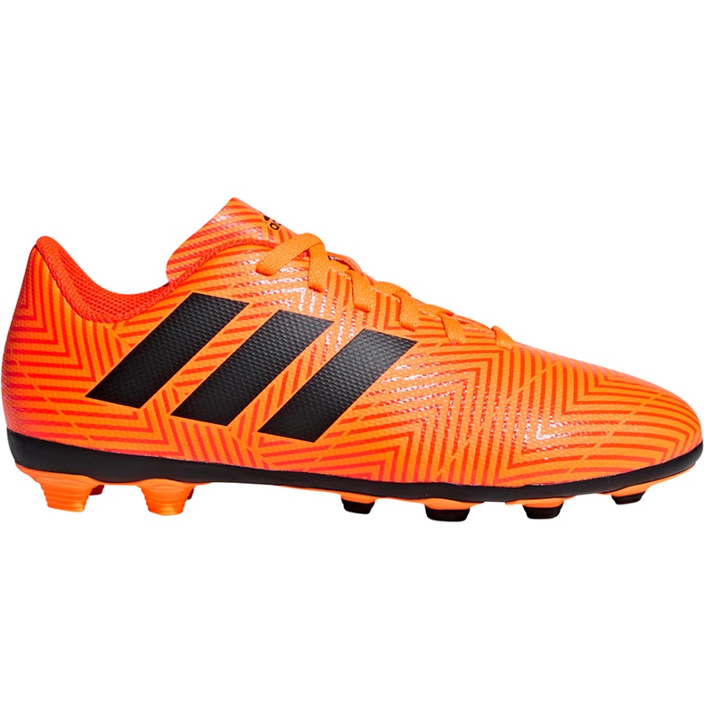 As chuteiras adidas Nemeziz 18.4 FxG Jr DB2355 multicolorido laranja