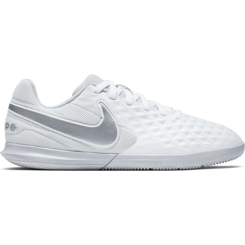 Chuteiras Nike Tiempo Legend 8 Club Ic Junior AT5882 100 branco branco