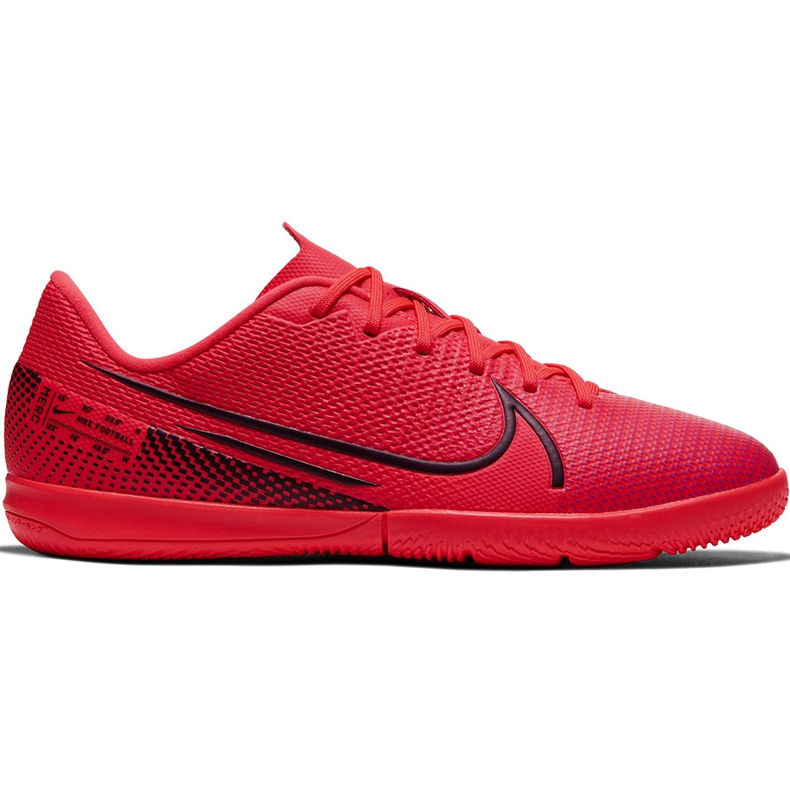 Chuteiras Nike Mercurial Vapor 13 Academy Ic Junior AT8137 606 vermelho vermelho