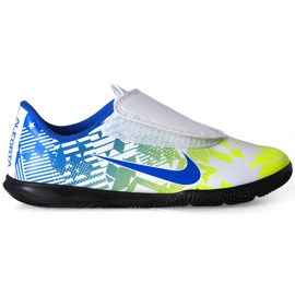 Nike Mercurial Vapor 13 Club Njr Ic PS (V) Junior AT8171 104 chuteiras preto branco Nike Mercurial Vapor 13 Club Njr Ic PS (V) Junior AT8171 104 chuteiras preto branco