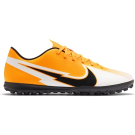 Chuteiras Nike Mercurial Vapor 13 Club Tf AT7999 801 laranja laranja
