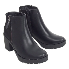 Botas pretas com salto largo 15-20 Pretas preto