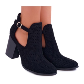 Bellucci Botas femininas de salto aberto com recortes pretos GoodDay