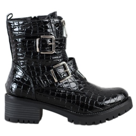 Super Me Workers On A Snake Print Slider preto
