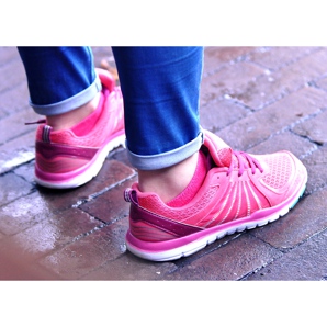 Calçados esportivos femininos - cores da moda e modelos interessantes