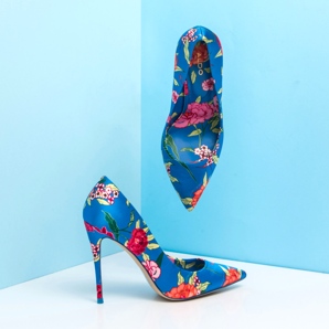 Botas femininas na primavera - como escolher o calçado perfeito para mudar o clima?
