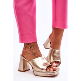 WS1 Salto Alto Couro Gold Livesa dourado 1