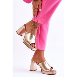 WS1 Salto Alto Couro Gold Livesa dourado 2