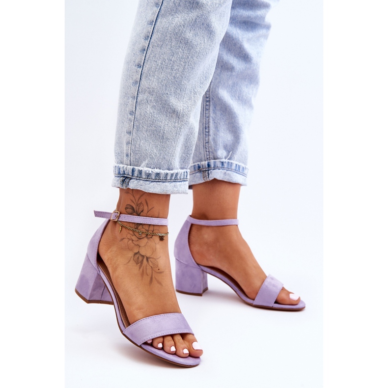 Sandálias clássicas de salto baixo de camurça roxa lua de mel tolet 2