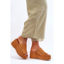 Chinelos femininos Camel Martina Chunky Platform marrom 1