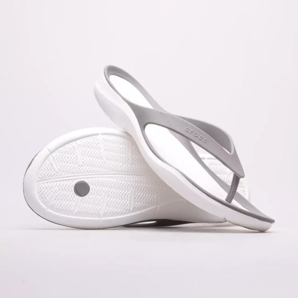 Crocs Swiftwater Flip W 204974-06X cinza 1