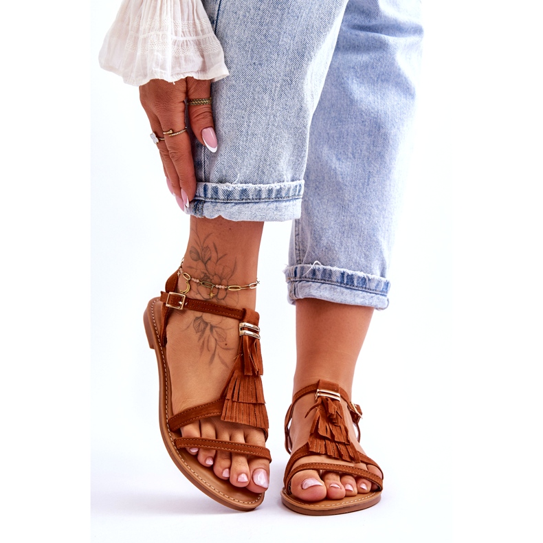 Sandálias femininas planas de camurça Boho Brown Lucami castanho 1